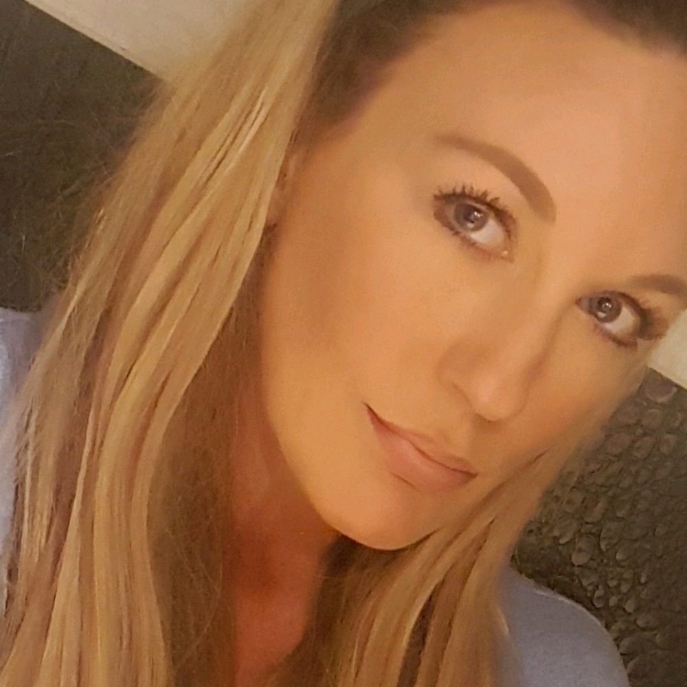 Meet your Posher, Janet